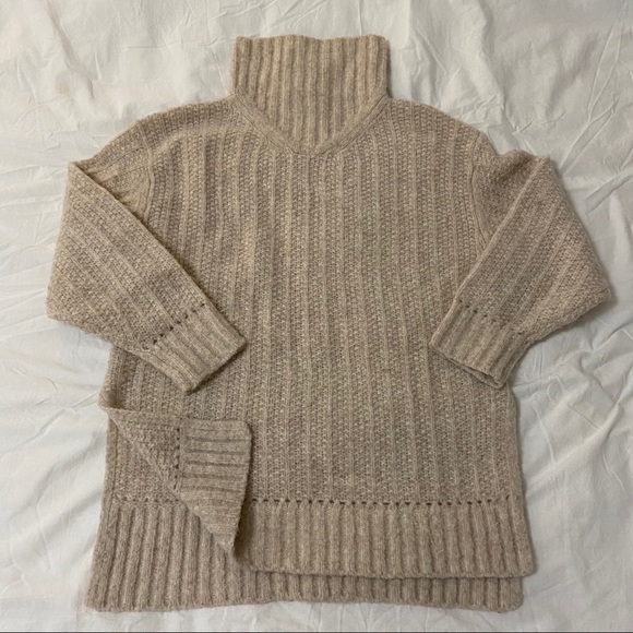 ARITZIA LE FOU WILFRED NAIT TURTLENECK